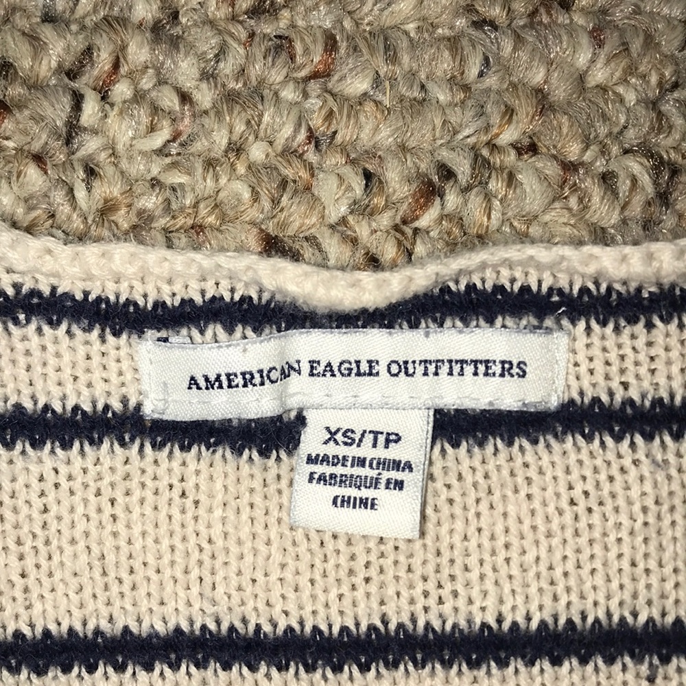 woven tank top - Picture 2 of 2